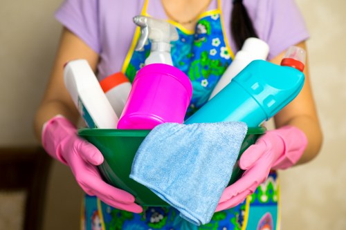 Professional one off cleaning for Earlscourt homes and flats